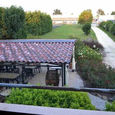 Bed & Breakfast La Ca Vecia Soragna